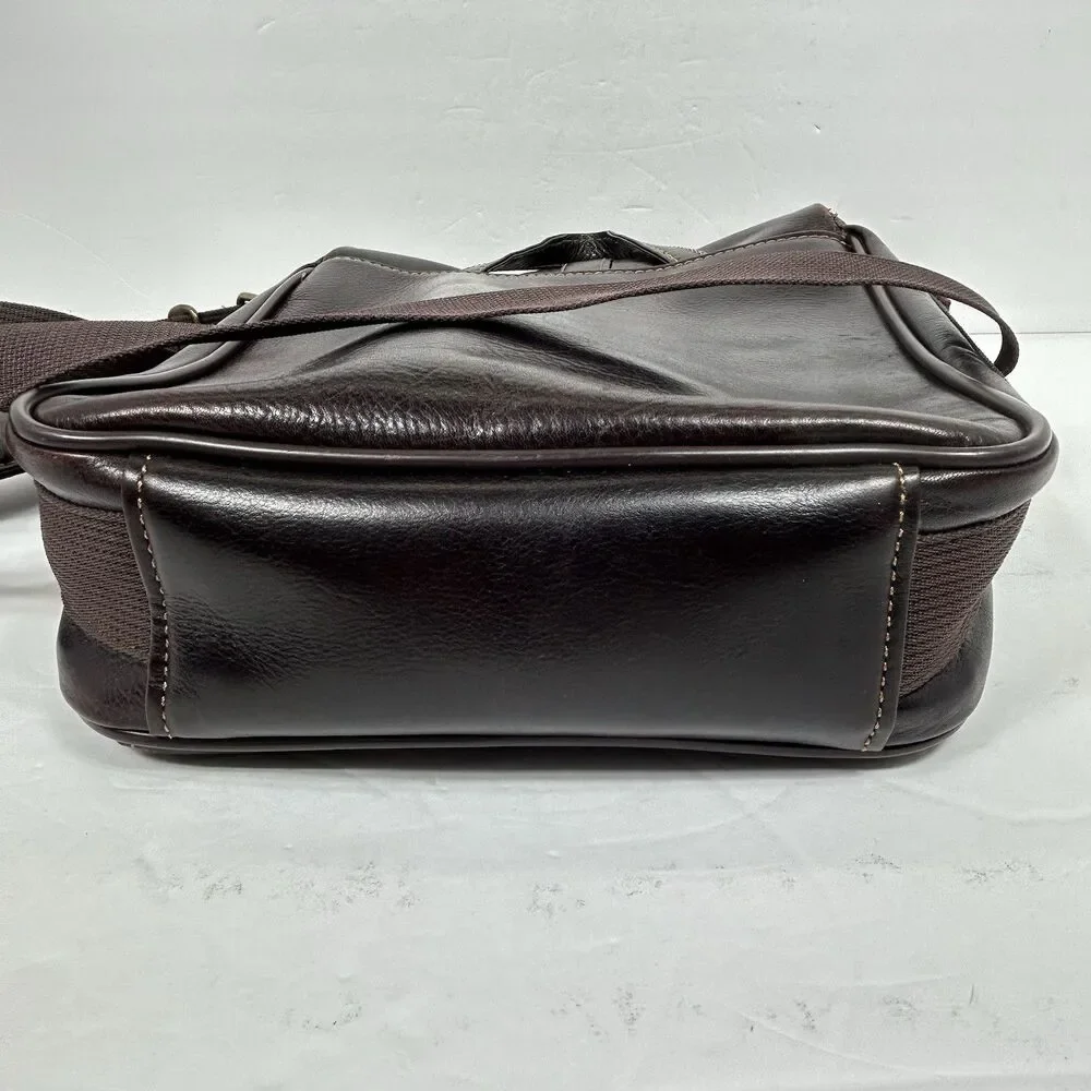 Wilson Leather Messenger Bag Brown Crossbody Tablet Snap Adjustable Pockets
